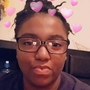 Meet your Posher, Brandi